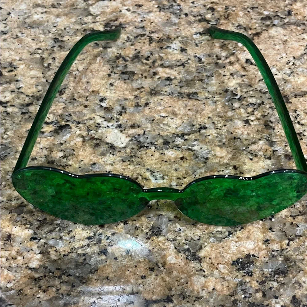 Green Heart-Shaped glasses